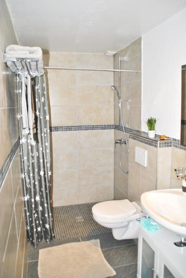 Evia Ferienwohnung Heimbach Bagian luar foto